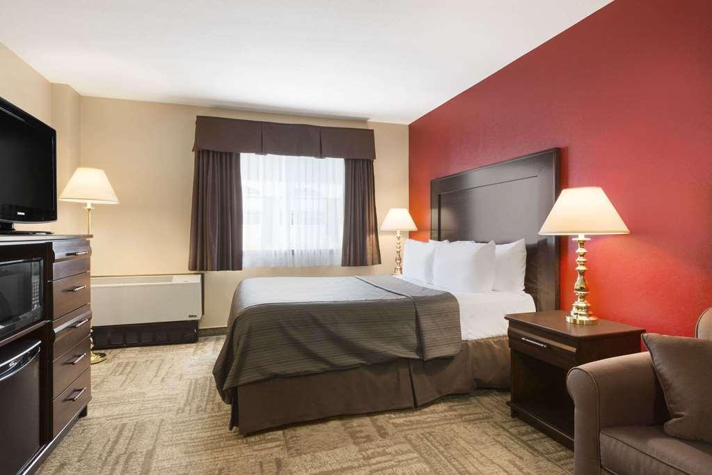 Coast Swift Current Hotel Zewnętrze zdjęcie